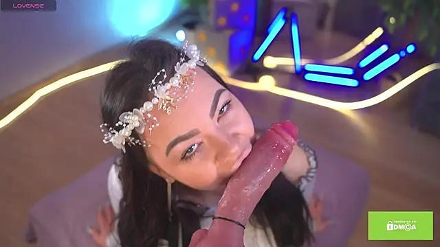 bllowwoww online show from November 2025 08:24:01 AM