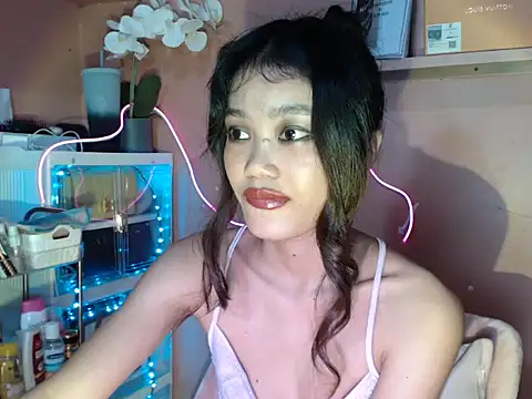 Snapshot of skinny_gracie chatting on October 2025 08:13:01 AM skinny gracie online show from October 2025 08:13:01 AM