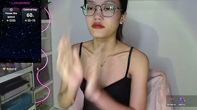 skinny gracie online show from April 2026 10:09:02 PM