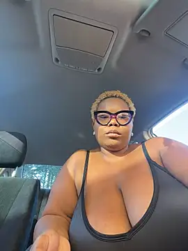 Snapshot of thekinkycoach chatting on November 2025 01:46:01 PM thekinkycoach online show from November 2025 01:46:01 PM