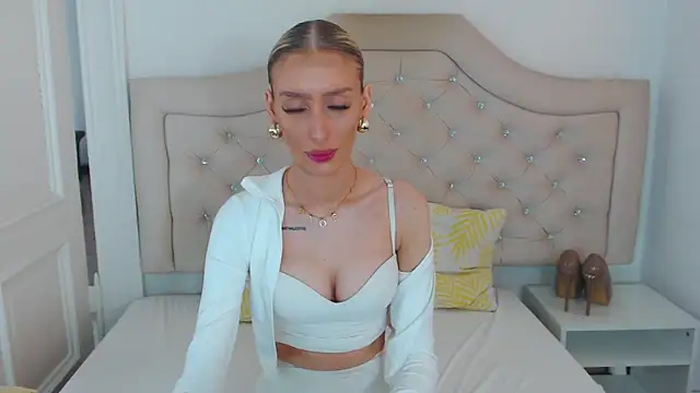 NatalieSensual online show from April 2026 08:46:01 AM