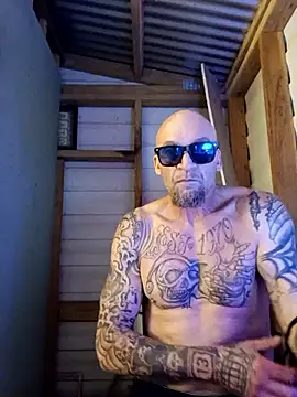 ShawnandDani7074 online show from February 2026 03:14:02 AM