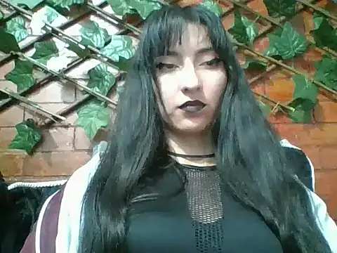 a miss online show from September 2025 12:44:02 AM