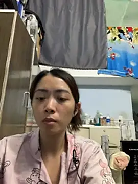 Snapshot of Minee1202 chatting on July 2026 01:12:01 AM Minee1202 online show from July 2026 01:12:01 AM
