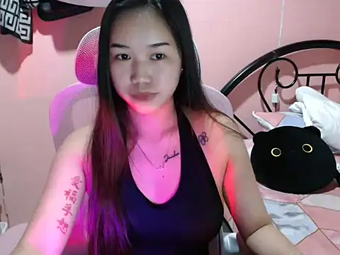 Wynxx online show from November 2025 05:06:01 AM