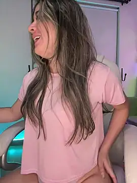 Snapshot of Sharon_07 chatting on January 2025 11:43:02 PM Sharon 07 online show from January 2025 11:43:02 PM