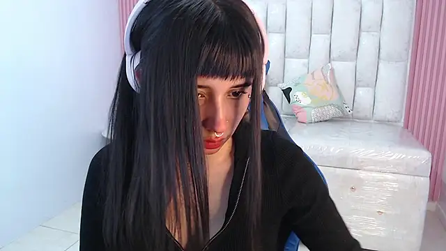 allyssa bellini s online show from September 2025 03:28:01 AM