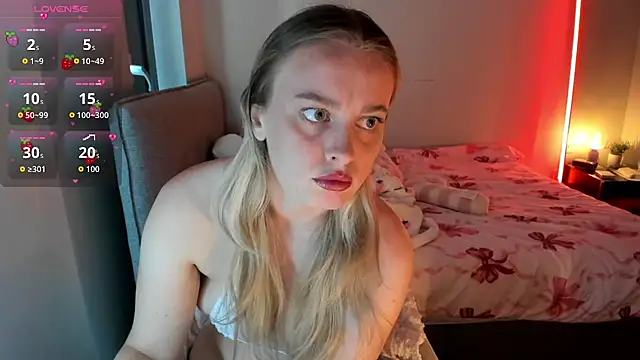 jjulietterose online show from April 2026 06:24:01 AM