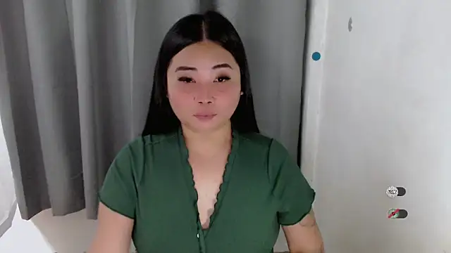 Yhana Slut online show from September 2025 08:35:01 AM
