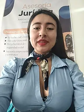 Snapshot of AMATISTA__16 chatting on October 2025 12:40:02 PM AMATISTA 16 online show from October 2025 12:40:02 PM