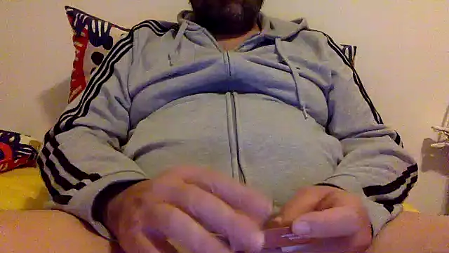 steve669 hot online show from October 2025 07:52:01 PM