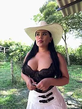 laure torres online show from February 2026 02:27:01 PM