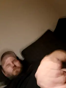 Bamse28 online show from November 2025 04:20:01 PM