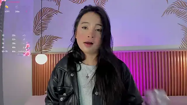 Valleriie  online show from February 2026 02:47:02 PM