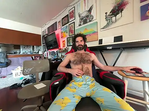 Pupscritch online show from March 2026 08:59:01 PM