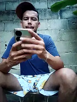 Snapshot of _andytop chatting on November 2025 11:07:01 AM andytop online show from November 2025 11:07:01 AM