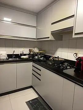 yumi-hot online show from April 2026 03:31:02 PM