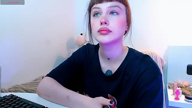 Pizda-Drozda online show from May 2026 01:02:04 AM