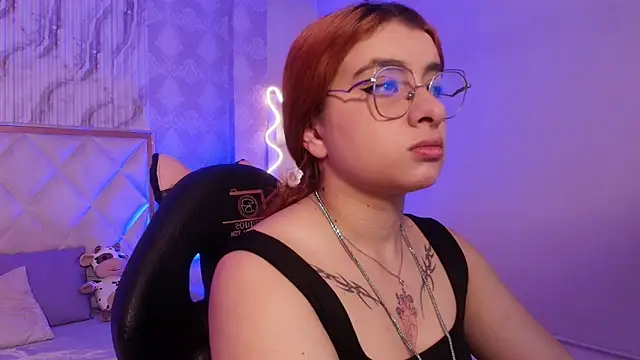 Naomy tay1 online show from November 2025 03:39:01 AM