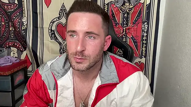 brettmycles28 online show from November 2025 12:32:01 AM