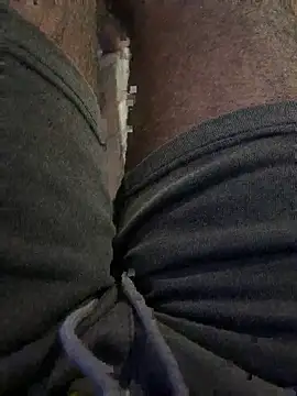 Snapshot of bigDick_000610 chatting on September 2025 06:13:02 PM bigDick 000610 online show from September 2025 06:13:02 PM