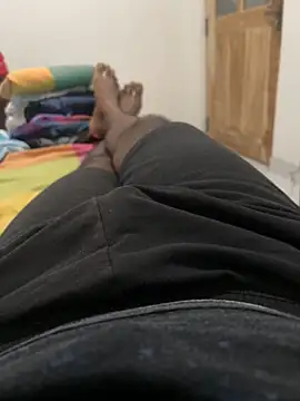 Snapshot of bigDick_000610 chatting on December 2025 05:40:02 PM bigDick 000610 online show from December 2025 05:40:02 PM