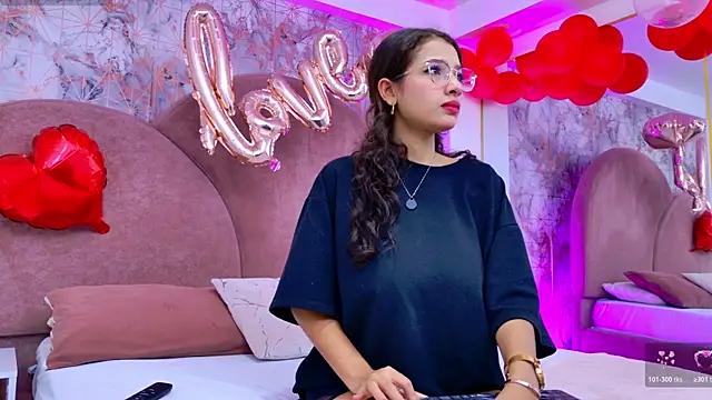 Angelique Angell online show from February 2026 11:43:02 AM