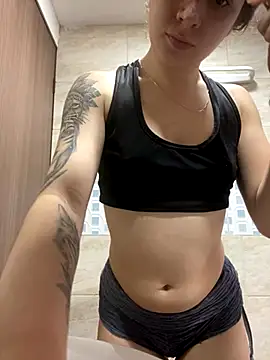 Snapshot of karla-thomsom10 chatting on November 2025 10:09:01 PM karla-thomsom10 online show from November 2025 10:09:01 PM