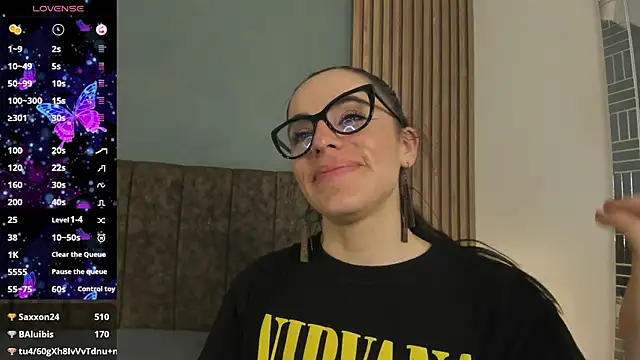 IsisNoir online show from April 2026 01:05:02 AM