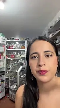 GiaDuque online show from June 2026 01:17:02 PM