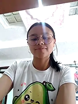 SofieLove 01 online show from April 2026 08:36:02 PM