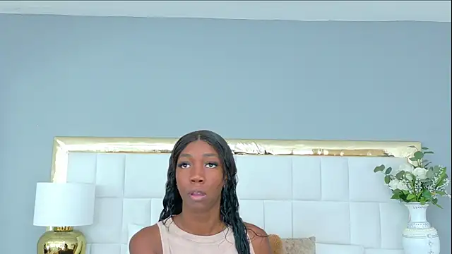 MadeleineHocker online show from September 2025 12:16:01 PM