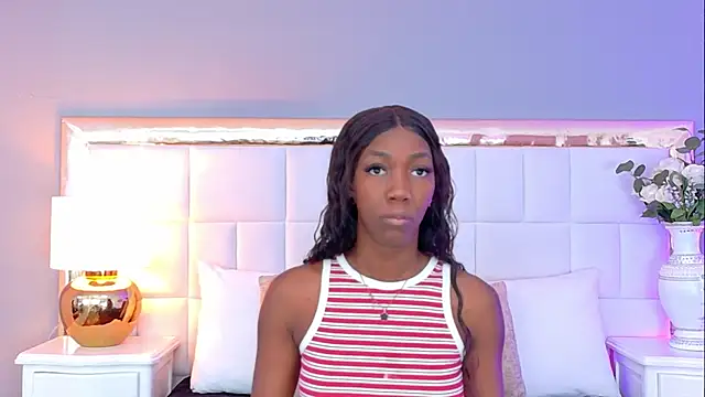 MadeleineHocker online show from September 2025 12:18:02 PM