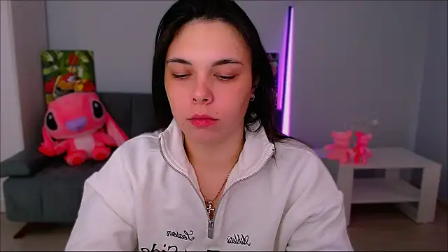 queenofthesense  online show from October 2025 11:42:01 AM