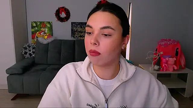 queenofthesense  online show from December 2025 11:17:02 AM