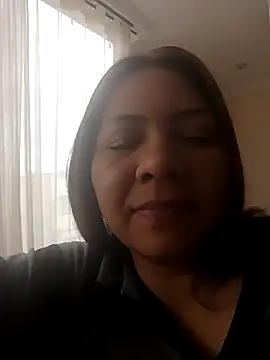 hiilarybrown online show from February 2026 05:19:01 PM