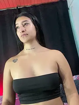 EVAH LEE  online show from December 2025 03:02:01 AM