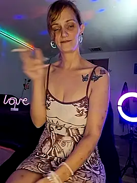 Snapshot of PeachyAriel chatting on July 2026 07:39:01 PM PeachyAriel online show from July 2026 07:39:01 PM