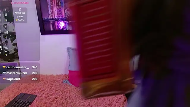 hellenngp online show from November 2025 08:41:02 PM