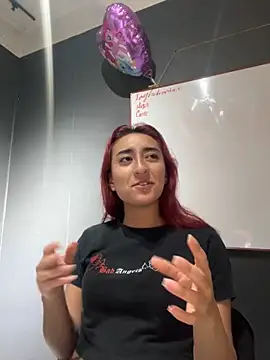 JuliethaDemon  online show from October 2025 01:11:02 PM