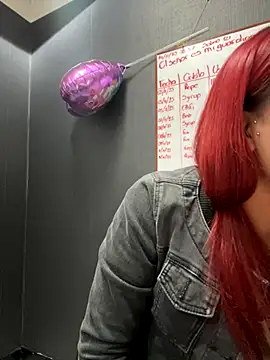 JuliethaDemon  online show from November 2025 01:17:02 PM