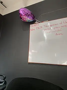 JuliethaDemon  online show from November 2025 12:52:01 PM