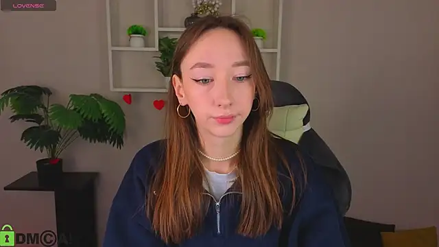 Miche1le Allenne online show from February 2026 01:02:02 AM