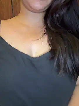 annanya01 online show from May 2026 05:21:02 PM