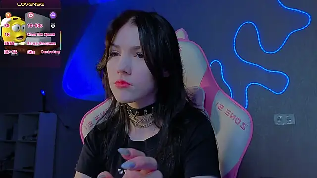 Sophie SkyAngel online show from December 2025 02:33:01 PM