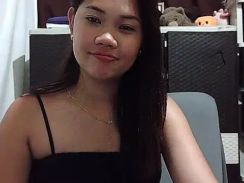 Snapshot of SexypilipinaLady22 chatting on March 2026 02:43:01 PM SexypilipinaLady22 online show from March 2026 02:43:01 PM