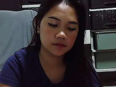 Snapshot of SexypilipinaLady22 chatting on March 2026 10:59:02 AM SexypilipinaLady22 online show from March 2026 10:59:02 AM