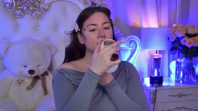 MeganStrain online show from February 2026 03:13:01 AM