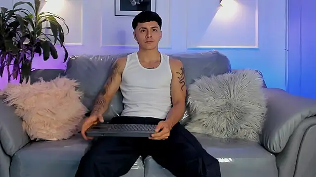 Leo santoro online show from March 2026 02:10:02 PM