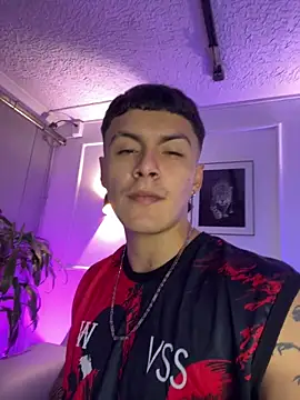 Leo santoro online show from April 2026 03:05:01 PM